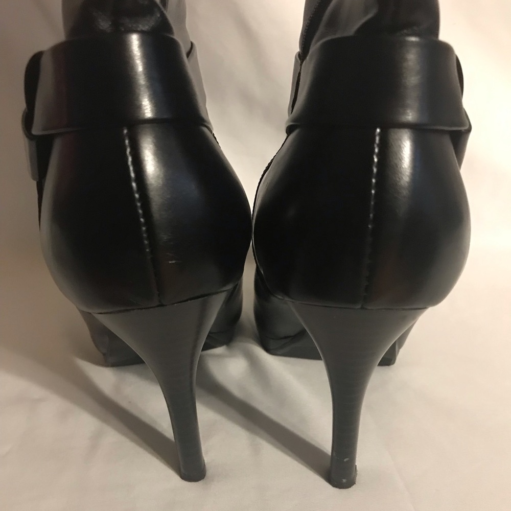 Boots - Picture 2 of 6